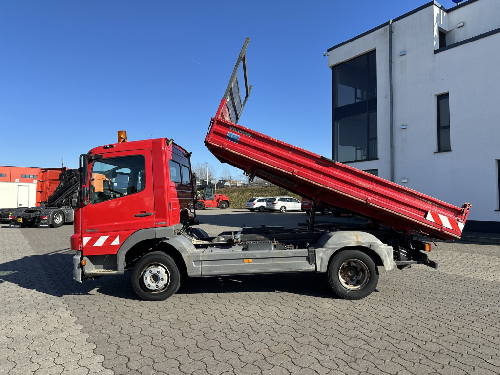 Mercedes-Benz Atego 822 4x2 Meiller Dreiseitenkipper AHK - Caminhão basculante: foto 2 Mercedes-Benz Atego 822 4x2 Meiller Dreiseitenkipper AHK - Caminhão basculante: foto 2
