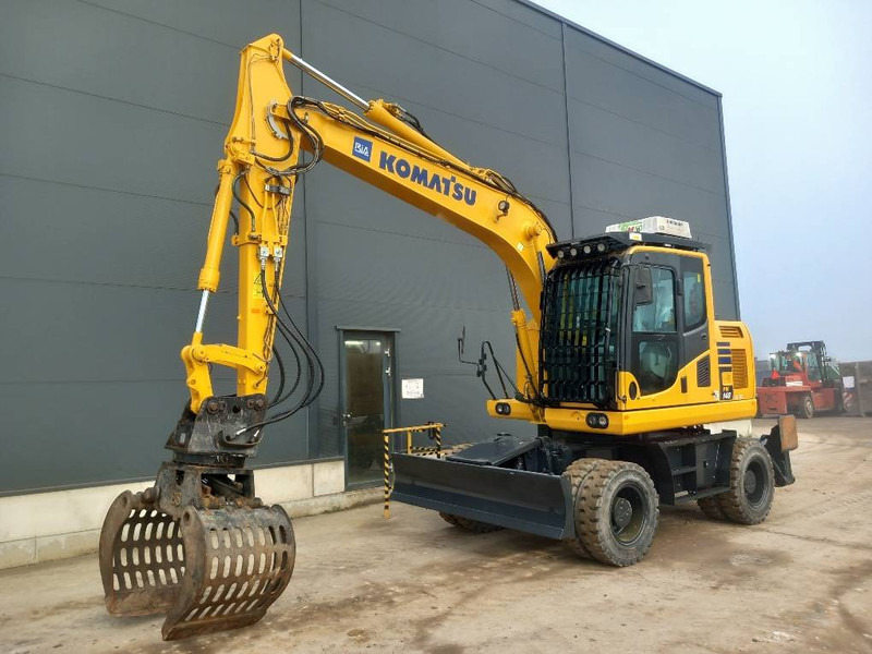 Komatsu PW148-10 - Escavadeira de rodas: foto 3 Komatsu PW148-10 - Escavadeira de rodas: foto 3