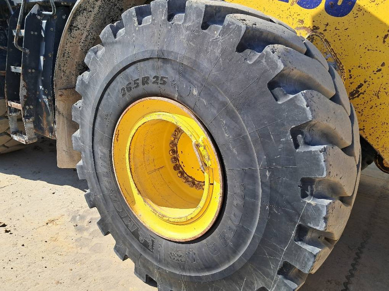 Komatsu WA475-10E0 - Carregadeira de rodas: foto 5 Komatsu WA475-10E0 - Carregadeira de rodas: foto 5