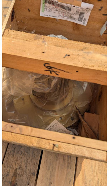 Komatsu WA800-8 SHAFT 42C-13-22520 - Caixa de câmbio de Máquina de construção: foto 4 Komatsu WA800-8 SHAFT 42C-13-22520 - Caixa de câmbio de Máquina de construção: foto 4