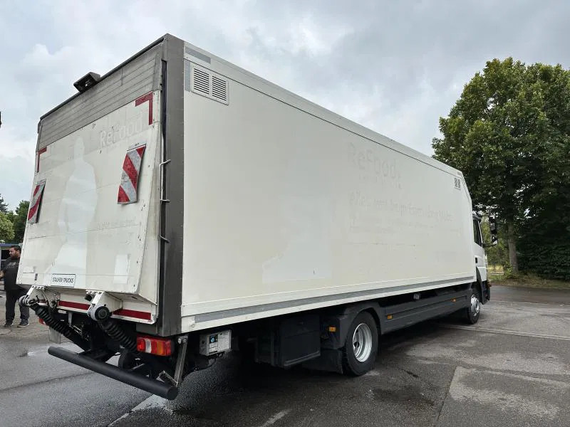 Mercedes-Benz Atego 1223 2 x L Koffer LBW Klima Euro 6 - Caminhão: foto 5 Mercedes-Benz Atego 1223 2 x L Koffer LBW Klima Euro 6 - Caminhão: foto 5