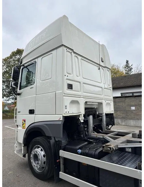 DAF XF 106 2 x 450 SSC 6X2 Jumbo Multiwechsl VANTEC - Caminhão transportador de contêineres/ Caixa móvel: foto 5 DAF XF 106 2 x 450 SSC 6X2 Jumbo Multiwechsl VANTEC - Caminhão transportador de contêineres/ Caixa móvel: foto 5