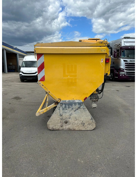 Diversen Streumaster SW3 FC Kalkstreuer 3 m³ - Estabilizador de solos: foto 4 Diversen Streumaster SW3 FC Kalkstreuer 3 m³ - Estabilizador de solos: foto 4