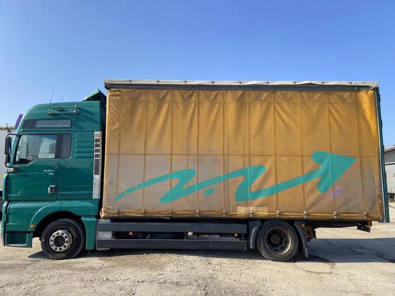 MAN TGA 18.310 BL XXL Jumbo Pritsche Schiebepl. - Caminhão furgão: foto 4 MAN TGA 18.310 BL XXL Jumbo Pritsche Schiebepl. - Caminhão furgão: foto 4
