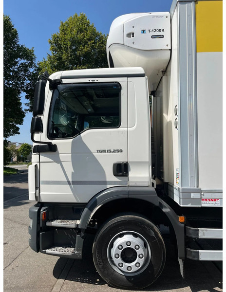 MAN TGM 15.250 *Bi-/Multitemp*Tiefkühlfahrzeug*POLARUS-Tiefkühlkoffer*MBB-C 2000 S LBW* - Caminhão frigorífico: foto 2 MAN TGM 15.250 *Bi-/Multitemp*Tiefkühlfahrzeug*POLARUS-Tiefkühlkoffer*MBB-C 2000 S LBW* - Caminhão frigorífico: foto 2