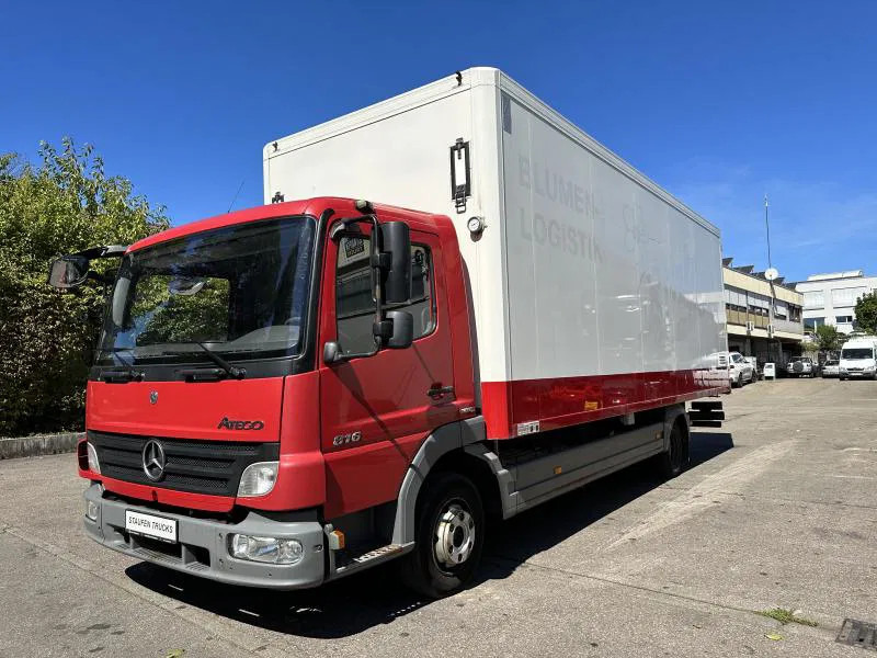 Mercedes-Benz 818 L Blumentransporter ISO-Koffer - Carrinha frigorífica: foto 1 Mercedes-Benz 818 L Blumentransporter ISO-Koffer - Carrinha frigorífica: foto 1