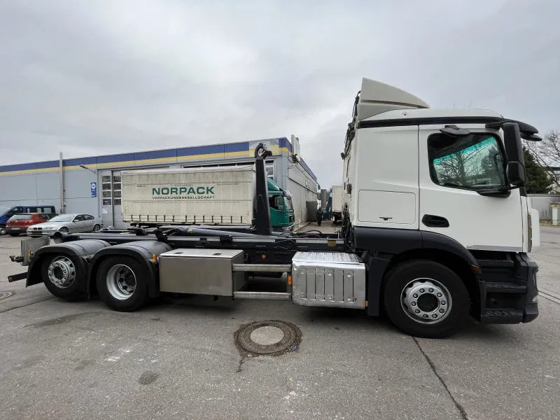 Mercedes-Benz Actros 2543 BL 6x2 Abroller - Caminhão polibenne: foto 5 Mercedes-Benz Actros 2543 BL 6x2 Abroller - Caminhão polibenne: foto 5