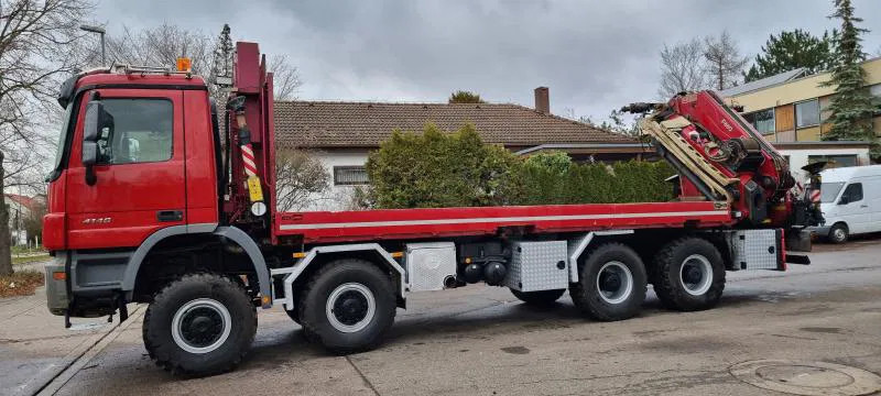 Mercedes-Benz Actros 4146 AK 8X8 FASSI 660 EINZELBER SEILWINDE - Camião de caixa aberta/ Plataforma, Caminhão grua: foto 1 Mercedes-Benz Actros 4146 AK 8X8 FASSI 660 EINZELBER SEILWINDE - Camião de caixa aberta/ Plataforma, Caminhão grua: foto 1