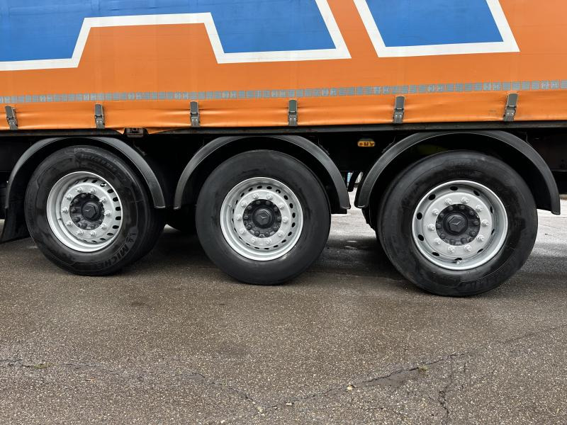 Schwarzmüller 3-Achs Tautliner 3-Achs Tautliner Schiebeplane Edscha Liftachse - Semi-reboque de lona: foto 4 Schwarzmüller 3-Achs Tautliner 3-Achs Tautliner Schiebeplane Edscha Liftachse - Semi-reboque de lona: foto 4