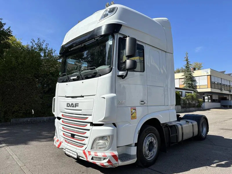 DAF XF 106.510 SSC MEGA Intarder ACC 2x Tank - Tractor: foto 1 DAF XF 106.510 SSC MEGA Intarder ACC 2x Tank - Tractor: foto 1
