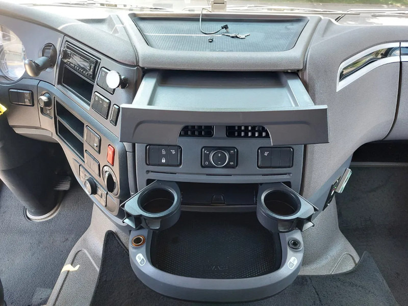 Tractor DAF XF 106 530 SSC Intarder ALCOA Standard: foto 20