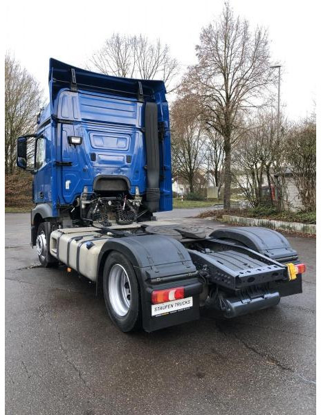 Mercedes-Benz Actros 1845 LS LOW MEGA Streamspace Intarder - Tractor: foto 4 Mercedes-Benz Actros 1845 LS LOW MEGA Streamspace Intarder - Tractor: foto 4