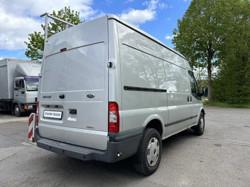 Ford Transit 2.5 TDI KA Hoch HEGLA GLAS Luftfederung - Veículo comercial: foto 4 Ford Transit 2.5 TDI KA Hoch HEGLA GLAS Luftfederung - Veículo comercial: foto 4