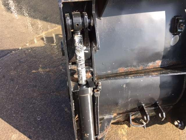 2350mm - Balde para carregadeiras: foto 5 2350mm - Balde para carregadeiras: foto 5