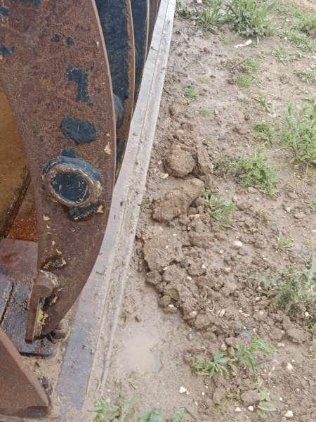 MAGSI 3800 Litres - Mâchoires - Balde para carregadeiras: foto 4 MAGSI 3800 Litres - Mâchoires - Balde para carregadeiras: foto 4