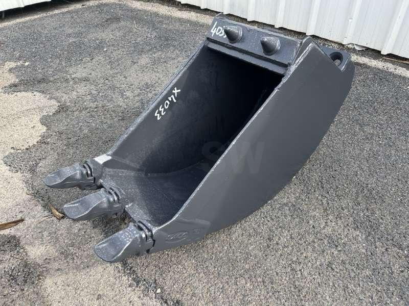 MECALAC serie 12 - 450mm - Balde escavadora de Máquina de construção: foto 1 MECALAC serie 12 - 450mm - Balde escavadora de Máquina de construção: foto 1