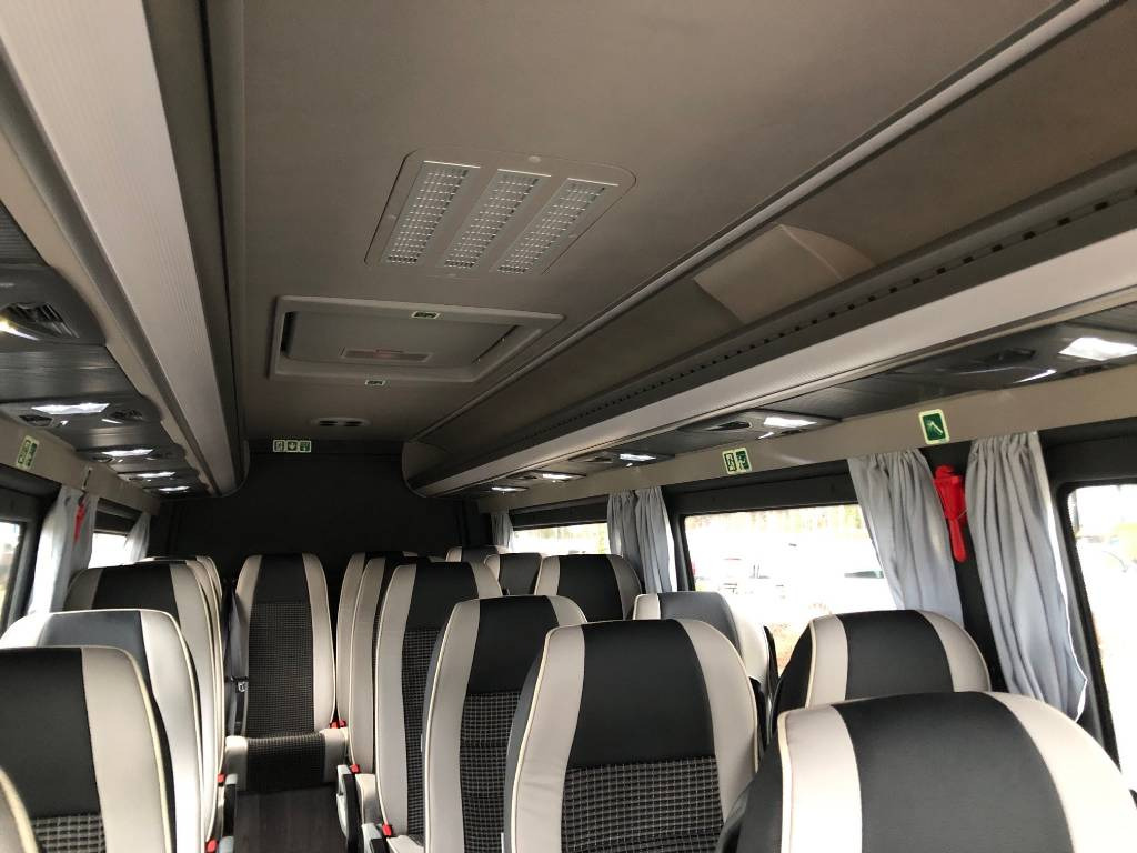 Mercedes-Benz Sprinter 519 CDI - Micro-ônibus, Furgão de passageiros: foto 5 Mercedes-Benz Sprinter 519 CDI - Micro-ônibus, Furgão de passageiros: foto 5