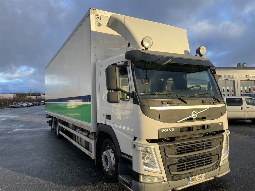 Volvo FM 330 - Caminhão isotérmico: foto 2 Volvo FM 330 - Caminhão isotérmico: foto 2
