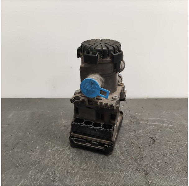 Volvo Volvo - 20828237 - Modulator vooras - Peça de reposição de Caminhão: foto 1 Volvo Volvo - 20828237 - Modulator vooras - Peça de reposição de Caminhão: foto 1