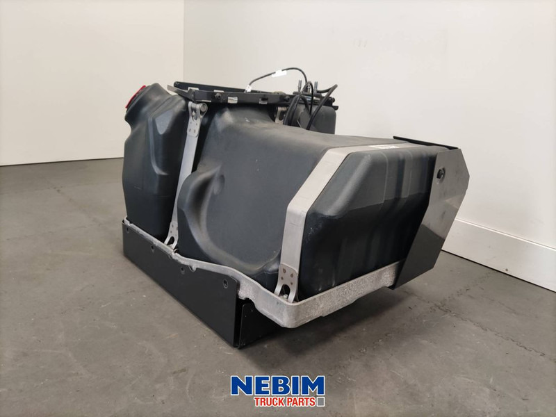 Volvo Volvo - 23267256 - Adbluetank - Peça de reposição de Caminhão: foto 2 Volvo Volvo - 23267256 - Adbluetank - Peça de reposição de Caminhão: foto 2