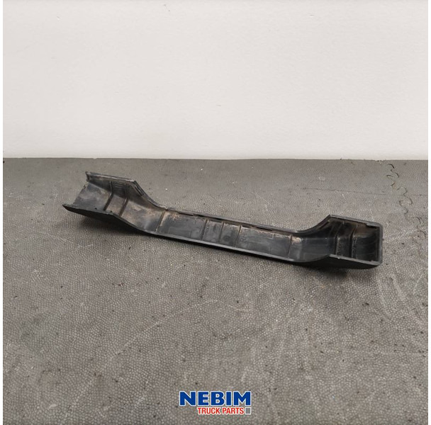 Volvo Volvo - 82447735 - Deksel handgreep rechts - Peça de reposição de Caminhão: foto 2 Volvo Volvo - 82447735 - Deksel handgreep rechts - Peça de reposição de Caminhão: foto 2