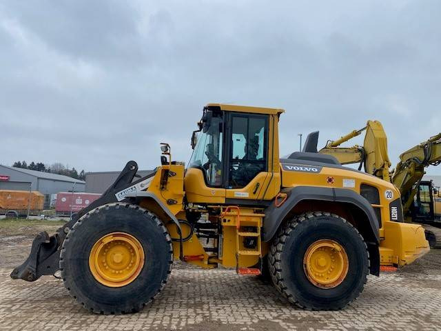 Volvo L 120 H MIETE / RENTAL (12000892) - Carregadeira de rodas: foto 2 Volvo L 120 H MIETE / RENTAL (12000892) - Carregadeira de rodas: foto 2
