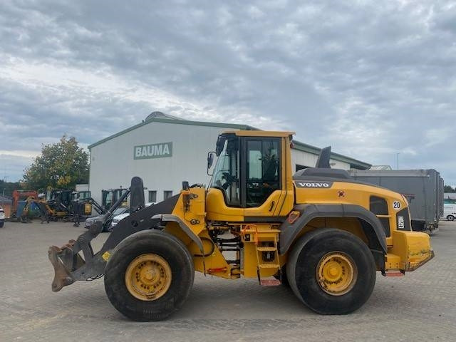 Volvo L 120 H MIETE / RENTAL (12005511) - Carregadeira de rodas: foto 2 Volvo L 120 H MIETE / RENTAL (12005511) - Carregadeira de rodas: foto 2