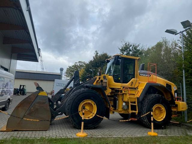 Volvo L 150 H MIETE / RENTAL (12005547) - Carregadeira de rodas: foto 1 Volvo L 150 H MIETE / RENTAL (12005547) - Carregadeira de rodas: foto 1