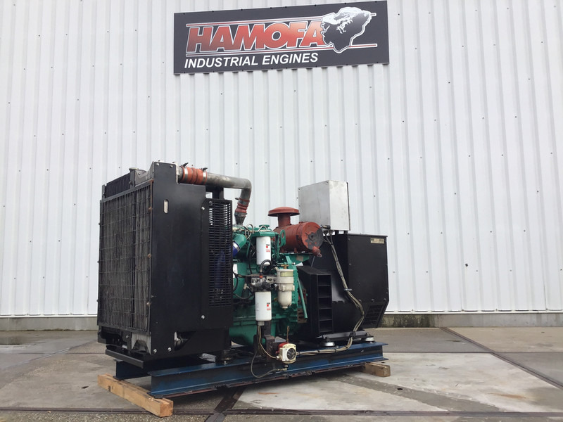 Cummins 120KVA GENERATOR QSB4.5 USED - Gerador elétrico: foto 1 Cummins 120KVA GENERATOR QSB4.5 USED - Gerador elétrico: foto 1