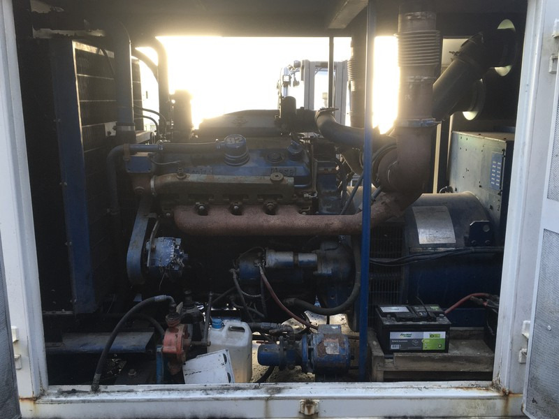 Detroit Diesel AMFORD DETROIT DIESEL 8V92TA GENERATOR 450 KVA USED - Gerador elétrico: foto 4 Detroit Diesel AMFORD DETROIT DIESEL 8V92TA GENERATOR 450 KVA USED - Gerador elétrico: foto 4