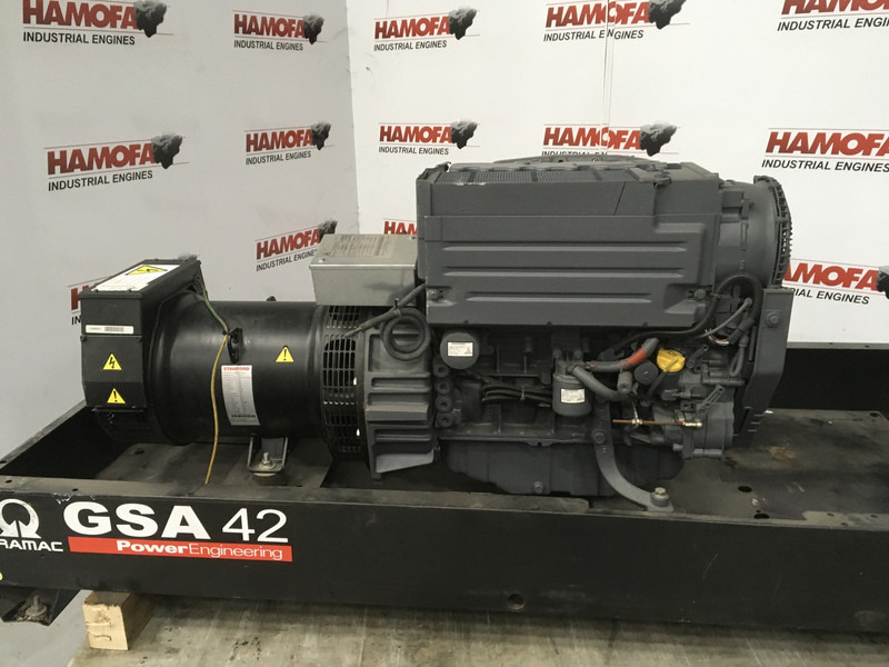 Deutz BF4L2011 GENERATOR 40KVA NEW - Gerador elétrico: foto 1 Deutz BF4L2011 GENERATOR 40KVA NEW - Gerador elétrico: foto 1