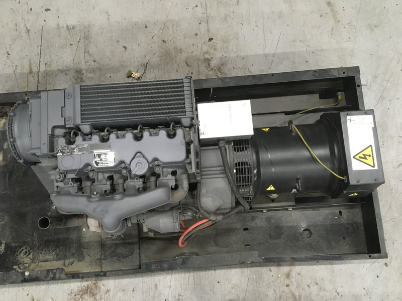 Deutz BF4L2011 GENERATOR 40KVA NEW - Gerador elétrico: foto 5 Deutz BF4L2011 GENERATOR 40KVA NEW - Gerador elétrico: foto 5