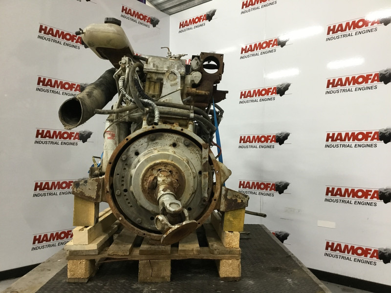 Komatsu S6D125-1 USED - Motor: foto 3 Komatsu S6D125-1 USED - Motor: foto 3