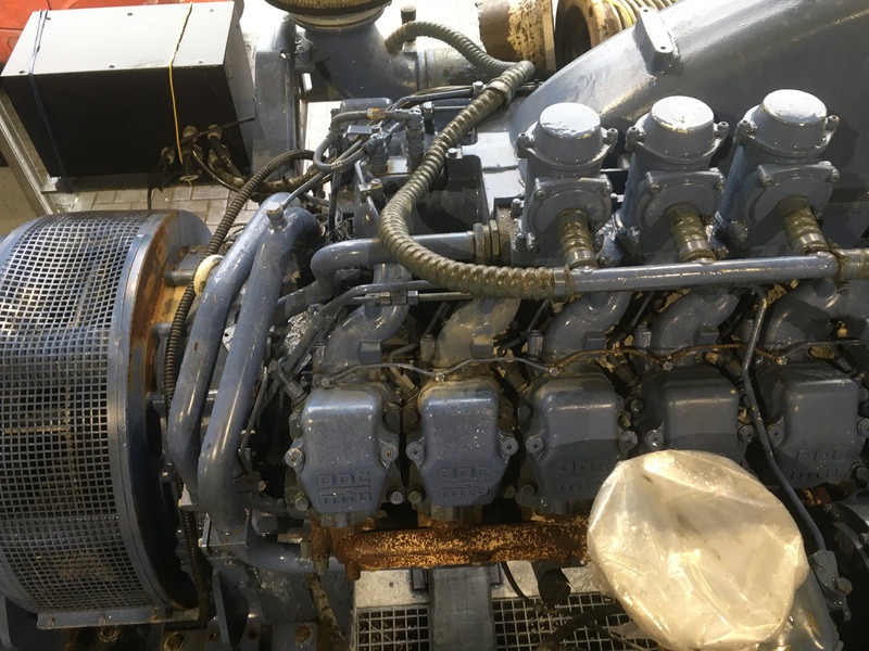 MTU 16V2000 GENERATOR 1250KVA USED - Gerador elétrico: foto 3 MTU 16V2000 GENERATOR 1250KVA USED - Gerador elétrico: foto 3