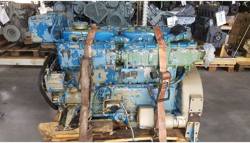 DAF DH 825 MG USED - Máquina de construção: foto 1 DAF DH 825 MG USED - Máquina de construção: foto 1