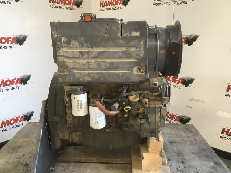 Deutz F3L2011 CORE - Máquina de construção: foto 2 Deutz F3L2011 CORE - Máquina de construção: foto 2