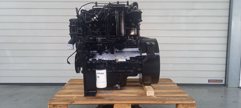 Perkins 1104A-44T RECONDITIONED - Máquina de construção: foto 4 Perkins 1104A-44T RECONDITIONED - Máquina de construção: foto 4