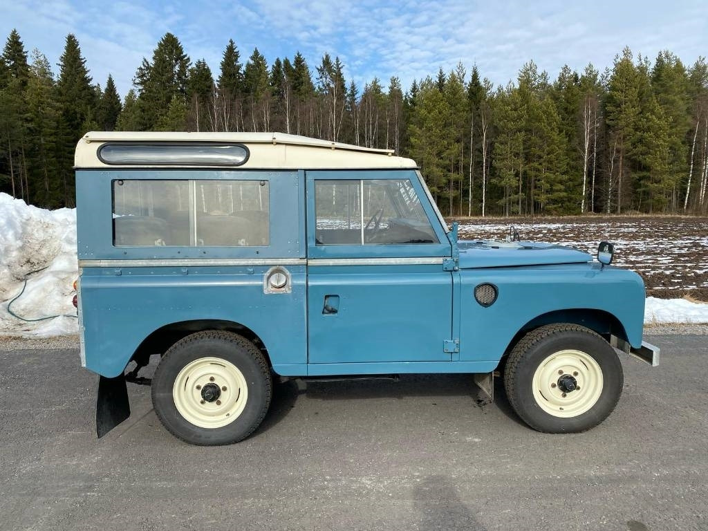 Land Rover Regular Station Wagon - Automóvel: foto 4 Land Rover Regular Station Wagon - Automóvel: foto 4