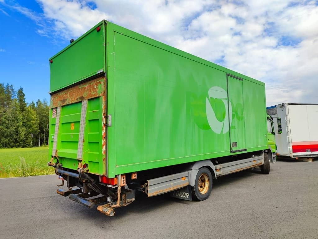 Mercedes-Benz Atego 1224 - Caminhão furgão: foto 4 Mercedes-Benz Atego 1224 - Caminhão furgão: foto 4