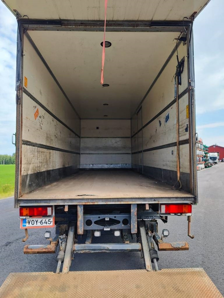 Mercedes-Benz Atego 1224 - Caminhão furgão: foto 5 Mercedes-Benz Atego 1224 - Caminhão furgão: foto 5