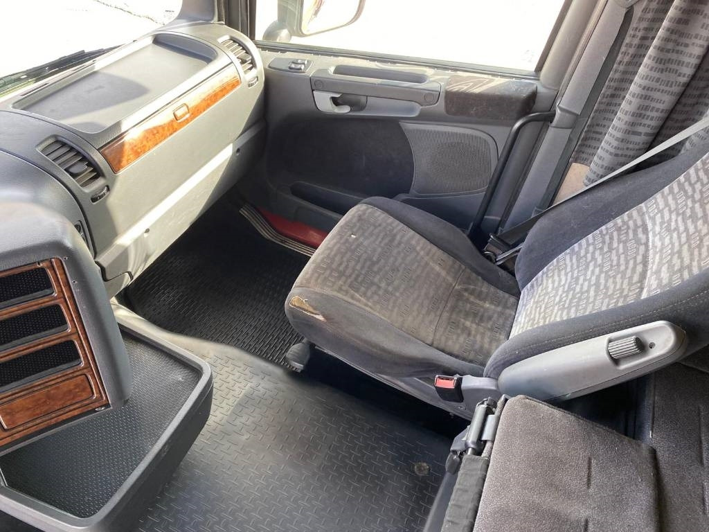 Locação de Scania R 560 Scania R 560: foto 17 Locação de Scania R 560 Scania R 560: foto 17