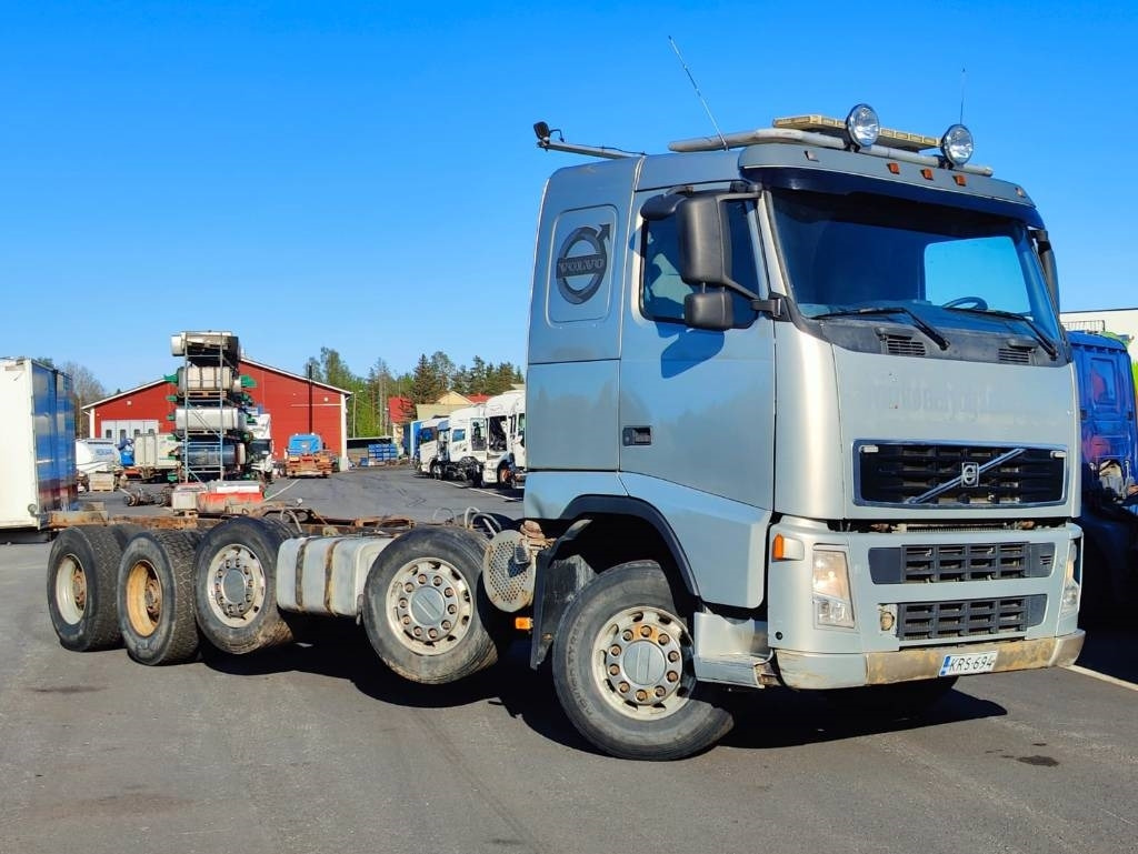 Volvo FH 12 - Caminhão chassi: foto 2 Volvo FH 12 - Caminhão chassi: foto 2