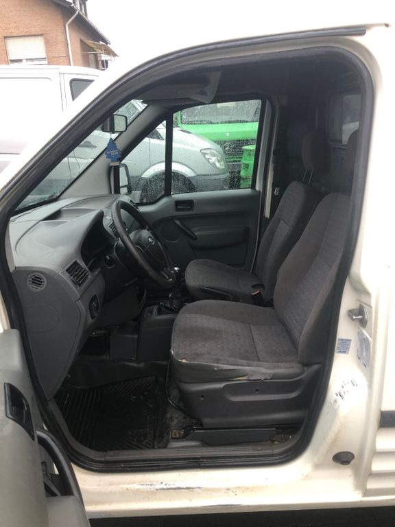 Locação de Ford Transit Connect 1.8 TDCi Kasten lang  Ford Transit Connect 1.8 TDCi Kasten lang: foto 9