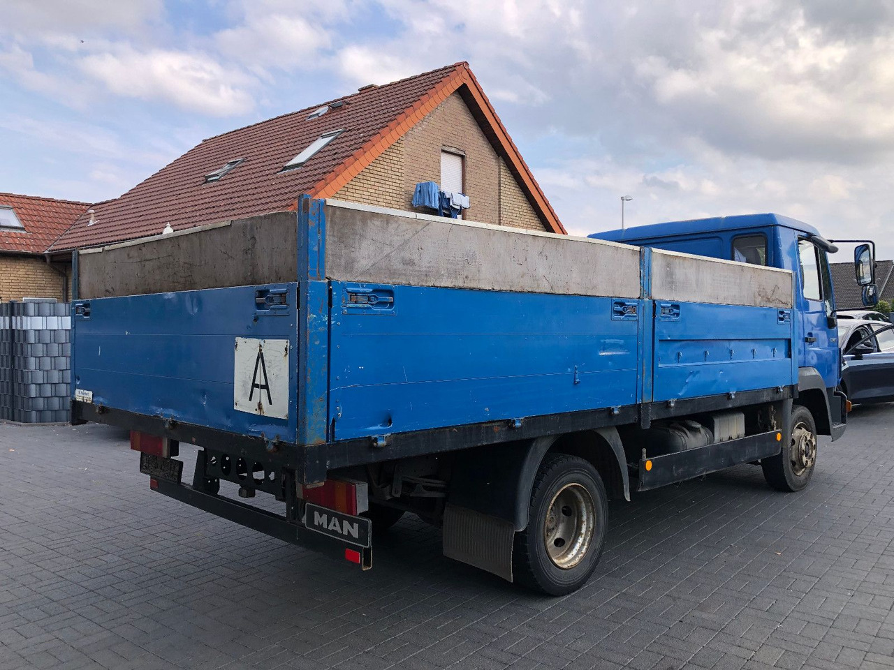 MAN LE 140 C Klima, Tempomat, TÜV 11-2025 - Furgão caixa aberta: foto 4 MAN LE 140 C Klima, Tempomat, TÜV 11-2025 - Furgão caixa aberta: foto 4