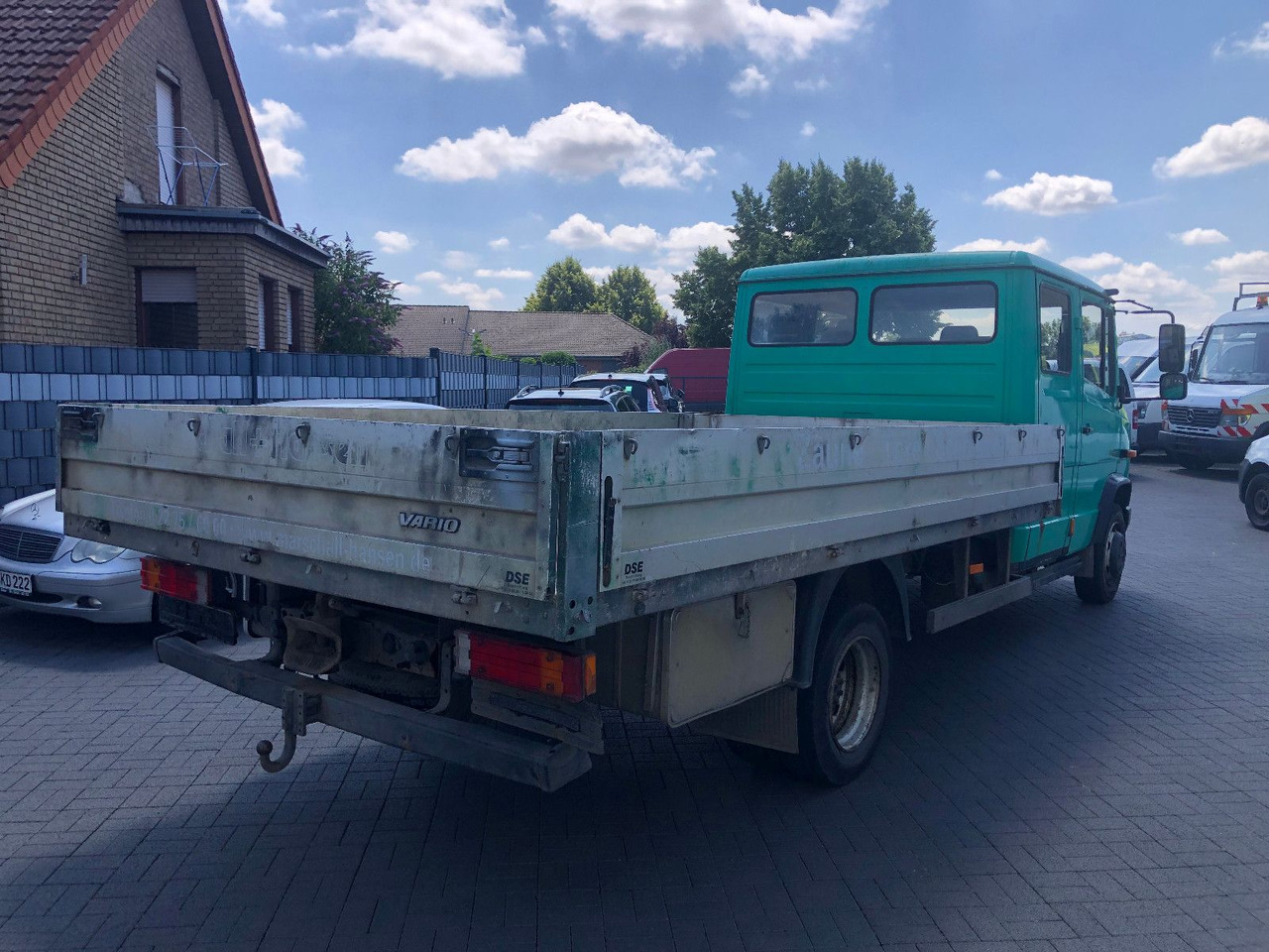 Mercedes-Benz Vario 818 D, DoKa - Furgão caixa aberta, Carrinha cabine dupla: foto 3 Mercedes-Benz Vario 818 D, DoKa - Furgão caixa aberta, Carrinha cabine dupla: foto 3