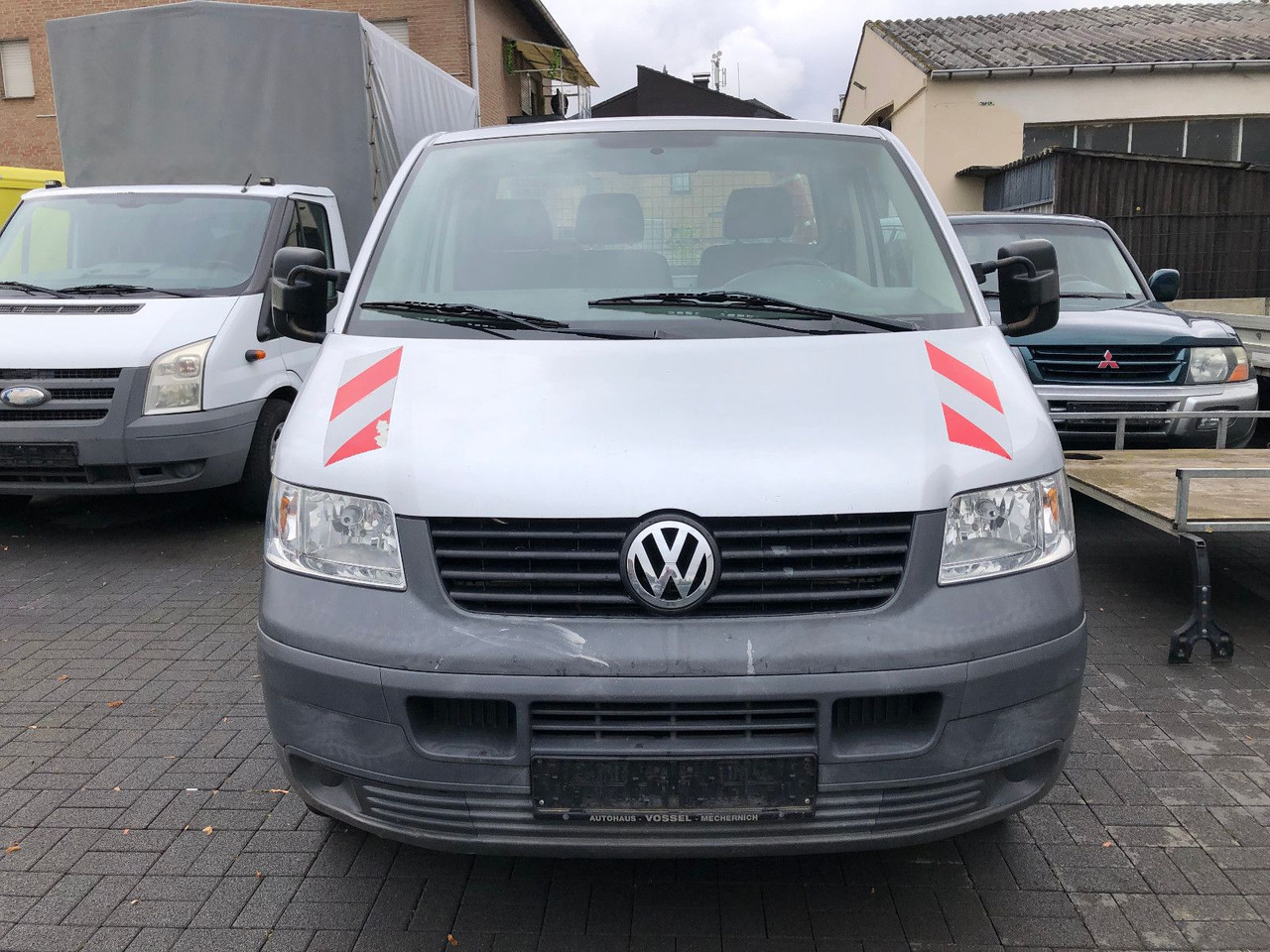 Volkswagen T5 1.9 TDI Transporter Pritsche - Furgão caixa aberta: foto 5 Volkswagen T5 1.9 TDI Transporter Pritsche - Furgão caixa aberta: foto 5