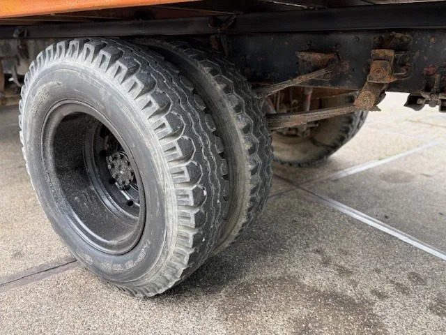 Camião de caixa aberta/ Plataforma Mercedes-Benz LK 1213K (6-CILINDER) FULL STEEL CHASSIS WITH OPEN BOX (MANUAL GEARBOX / FULL STEEL SUSPENSION): foto 7