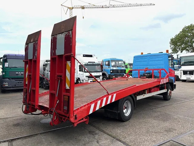 Mercedes-Benz LK 814 RECOVERY TRUCK / CAR-MACHINE TRANSPORTER (6-CILINDER / MANUAL GEARBOX / FULL STEEL SUSPENSION / WINCH / HYDRAULIC RAMPS) - Caminhão transporte de veículos: foto 3 Mercedes-Benz LK 814 RECOVERY TRUCK / CAR-MACHINE TRANSPORTER (6-CILINDER / MANUAL GEARBOX / FULL STEEL SUSPENSION / WINCH / HYDRAULIC RAMPS) - Caminhão transporte de veículos: foto 3