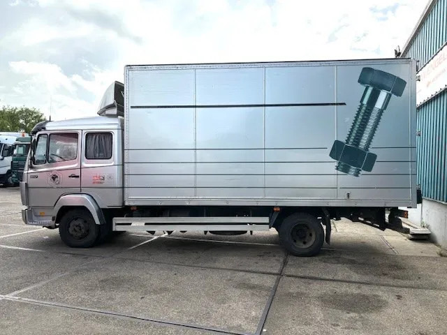 Caminhão furgão Mercedes-Benz LK 817 (6-CILINDER) ORIGINAL DUTCH TRUCK WITH CLOSED BOX (MANUAL GEARBOX / FULL STEEL SUSPENSION): foto 5
