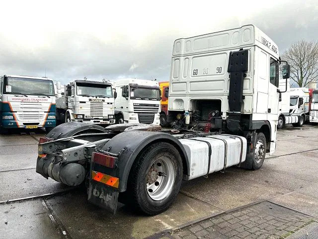 DAF 95.430 XF SPACECAB (EURO 3 / ZF16 MANUAL GEARBOX / ZF-INTARDER / AIRCONDITIONING) - Tractor: foto 3 DAF 95.430 XF SPACECAB (EURO 3 / ZF16 MANUAL GEARBOX / ZF-INTARDER / AIRCONDITIONING) - Tractor: foto 3